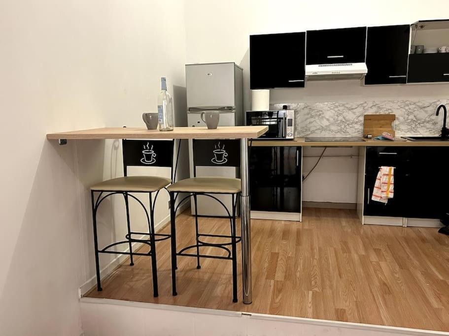 Charmant Studio Avec Mezzanine Nice Ngoại thất bức ảnh